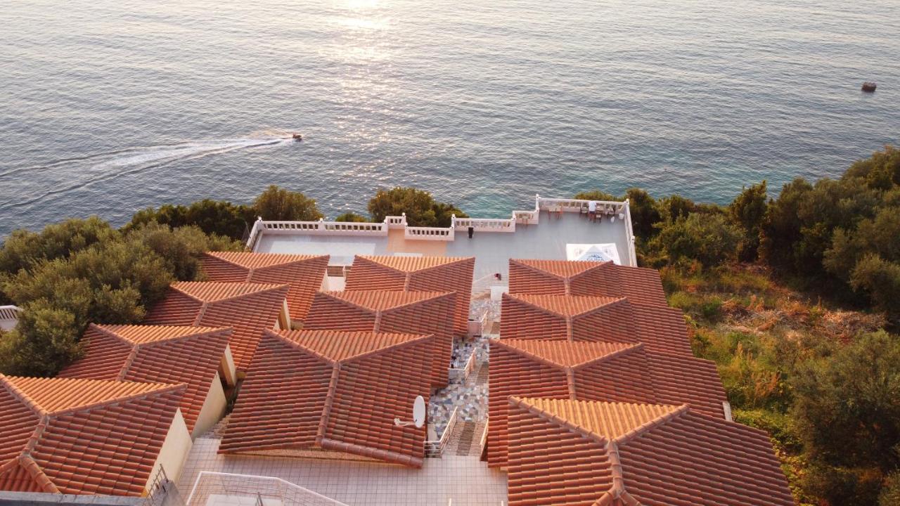 Sea View Apartments Vlore Exterior photo