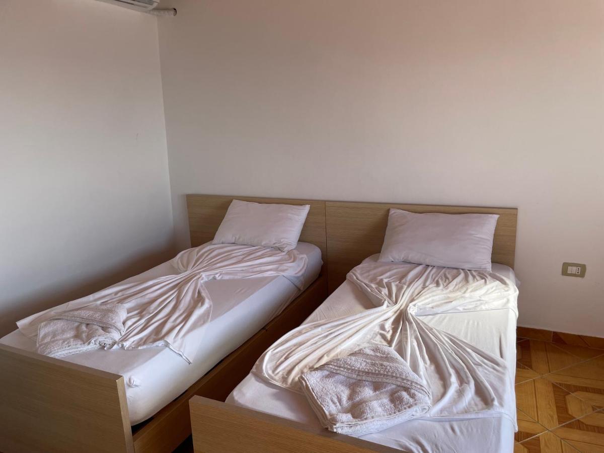 Sea View Apartments Vlore Exterior photo
