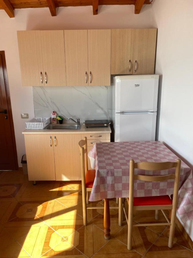 Sea View Apartments Vlore Exterior photo